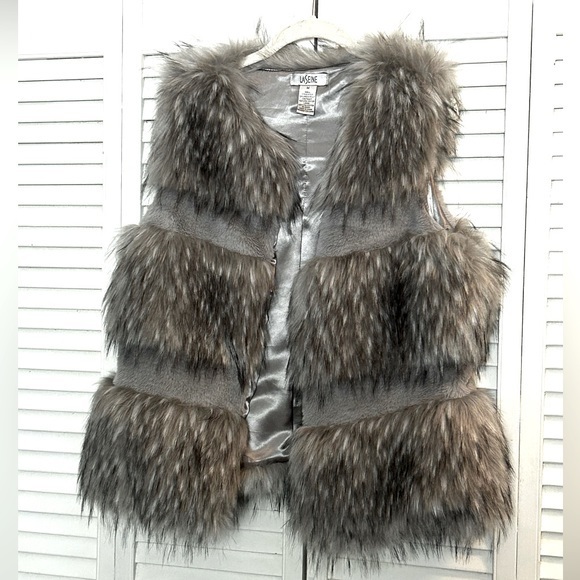 La Seine grey faux fur puff jacket size M - Picture 2 of 6